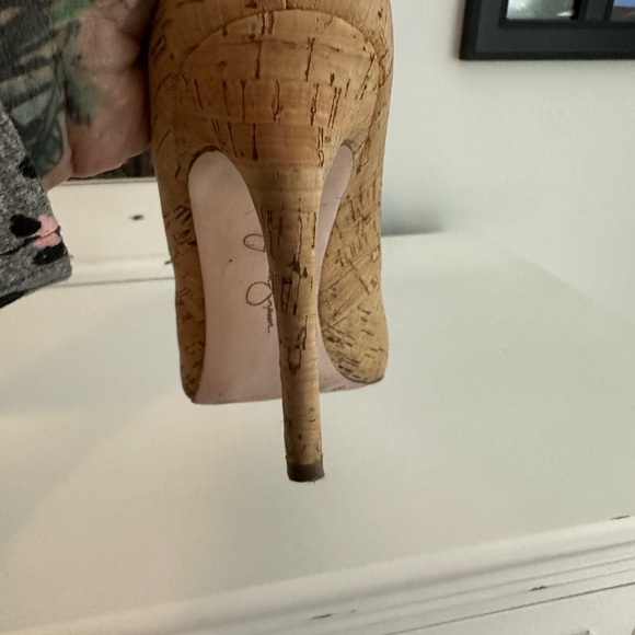 Jessica Simpson heels pumps - Picture 7 of 7